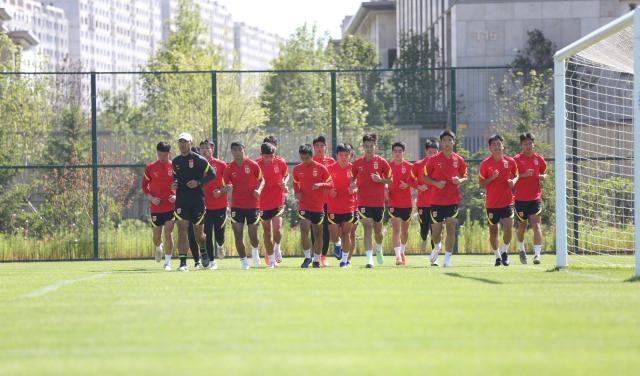 开云体育-U22国青开启集训防线一出一进 3场热身将战大连人
